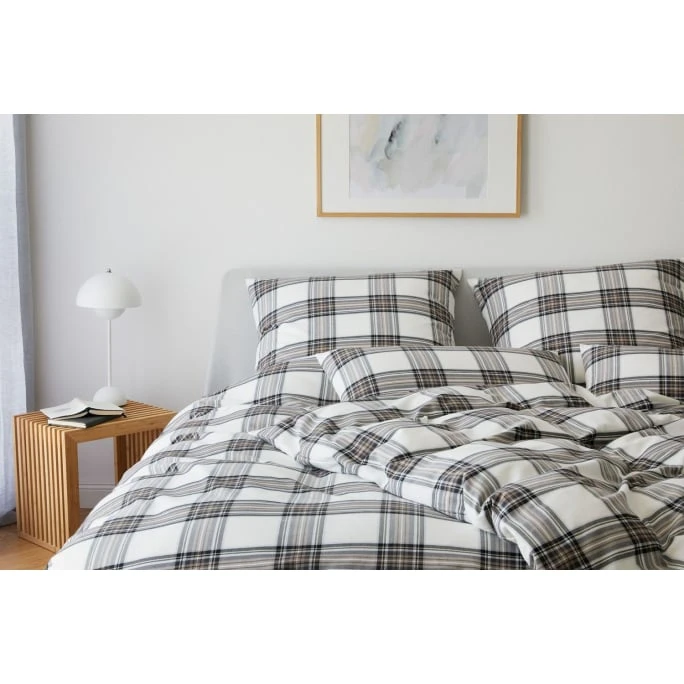 Elegante Westminster Bettwäsche-Set Aus Soft-Flanell - 135x200 / 80x80 Cm - Schoko 4 Elegante Westminster Bettwäsche-Set Aus Soft-Flanell - 135x200 / 80x80 Cm - Schoko – Bild 2