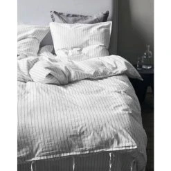 ByNORD Dagny Bio Bettwäsche-Set Aus Perkal - 135x200 / 80x80 Cm - Snow White Coal -Moooi Shop unnamed file 1165