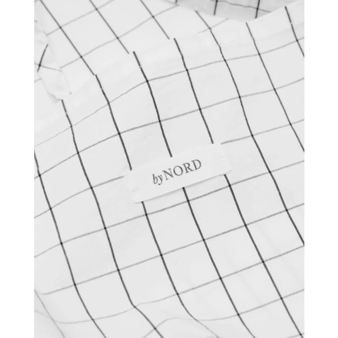 ByNORD Erika Bio Bettwäsche-Set Aus Perkal - 135x200 / 80x80 Cm - Snow White Coal 7 ByNORD Erika Bio Bettwäsche-Set Aus Perkal - 135x200 / 80x80 Cm - Snow White Coal – Bild 5