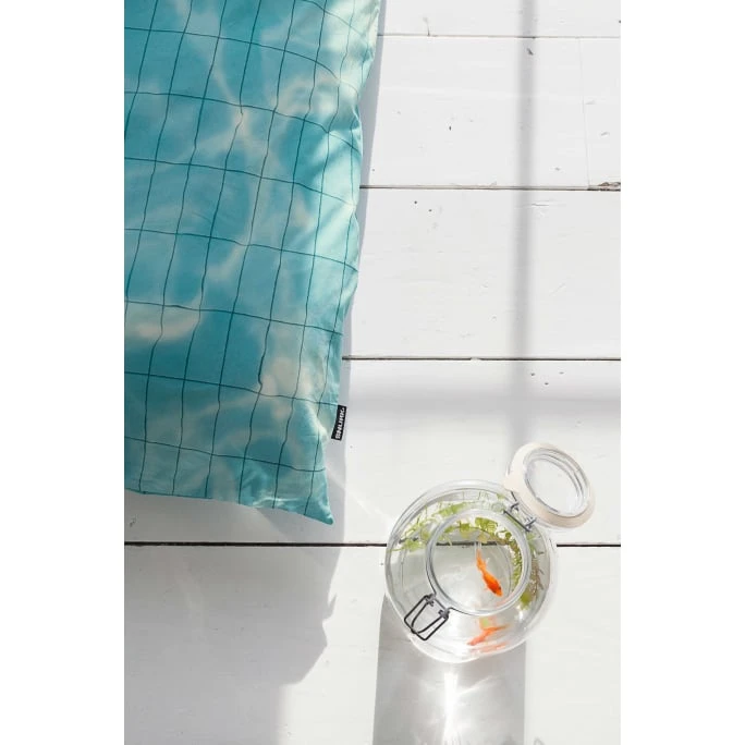 SNURK Pool Bettwäsche-Set - 200x220 / 2x80x80 Cm - Wasserblau 5 SNURK Pool Bettwäsche-Set - 200x220 / 2x80x80 Cm - Wasserblau – Bild 3