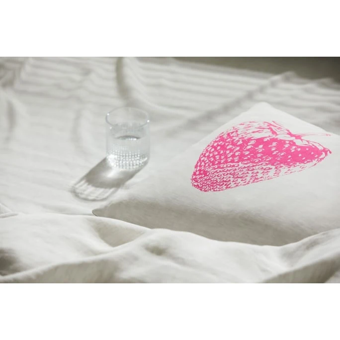 Elegante Erdbeere Bettwäsche-Set Aus Halbleinen - 135x200 / 40x80 Cm - Kreide-pink 4 Elegante Erdbeere Bettwäsche-Set Aus Halbleinen - 135x200 / 40x80 Cm - Kreide-pink – Bild 2