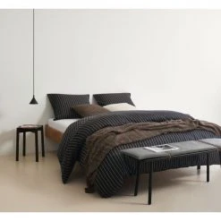 Marc O'Polo Mulji Bettwäsche-Set - 155x220 / 80x80 Cm - Deep Blue 7 Marc O'Polo Mulji Bettwäsche-Set - 155x220 / 80x80 Cm - Deep Blue -Moooi Shop unnamed file 273