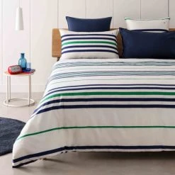Tommy Hilfiger LINEAR PLAY Satin-/Twill-Bettwäsche-Set - 135x200 / 80x80 Cm - Green 12 Tommy Hilfiger LINEAR PLAY Satin-/Twill-Bettwäsche-Set - 135x200 / 80x80 Cm - Green -Moooi Shop unnamed file 314
