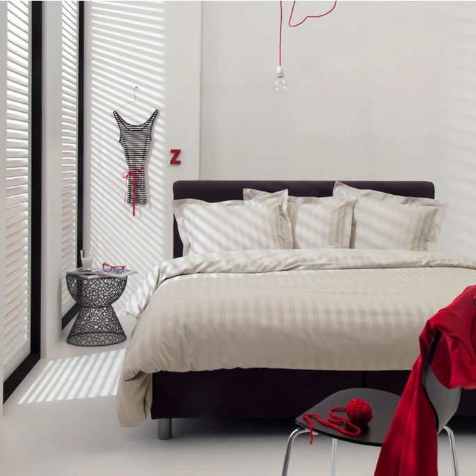 Damai Linea Bettwäsche-Garnitur Aus Satin - 135x200 / 80x80 Cm - Elfenbein 4 Damai Linea Bettwäsche-Garnitur Aus Satin - 135x200 / 80x80 Cm - Elfenbein – Bild 2