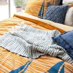 Cinderella Boats Wendebettwäsche-Set - 135x200 / 80x80 Cm - Burned Orange 17 Cinderella Boats Wendebettwäsche-Set - 135x200 / 80x80 Cm - Burned Orange -Moooi Shop unnamed file 585