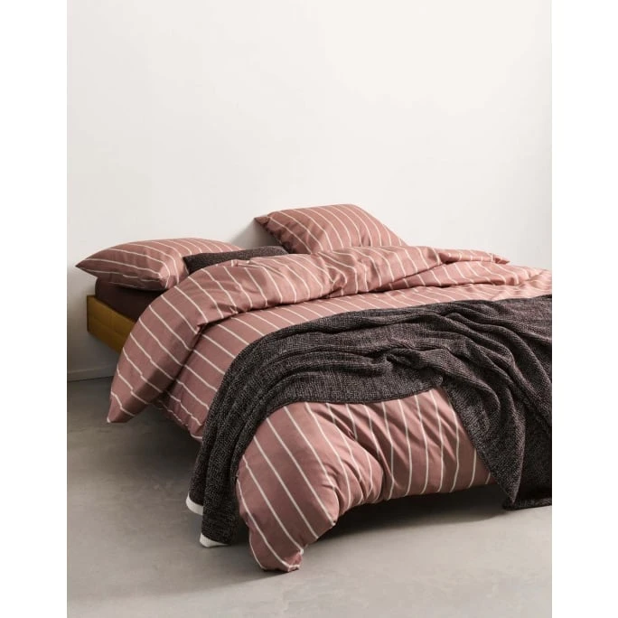 Marc O'Polo Torsken Bettwäsche-Set - 140x200 / 70x90 (AT) Cm - Earth Red 5 Marc O'Polo Torsken Bettwäsche-Set - 140x200 / 70x90 (AT) Cm - Earth Red – Bild 3