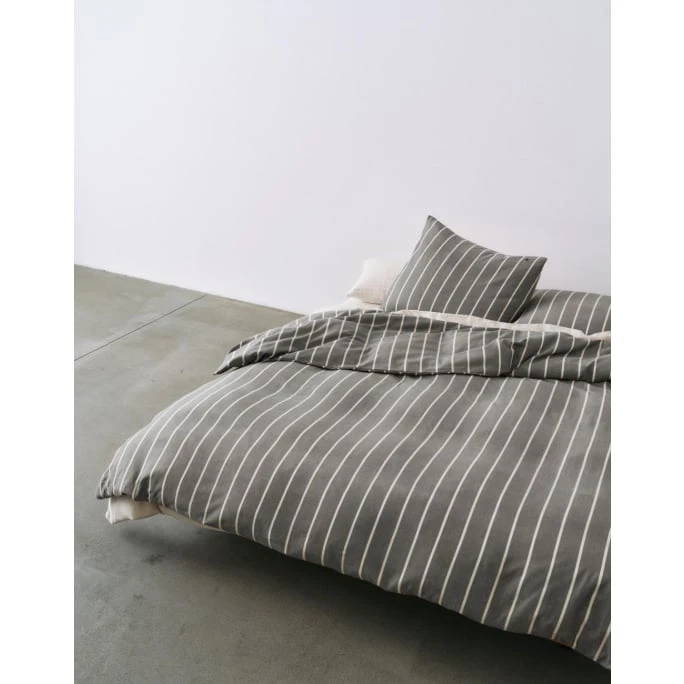 Marc O'Polo Torsken Bettwäsche Aus Hanf Und Tencel - 135x200 / 80x80 Cm - Anthrazit 5 Marc O'Polo Torsken Bettwäsche Aus Hanf Und Tencel - 135x200 / 80x80 Cm - Anthrazit – Bild 3