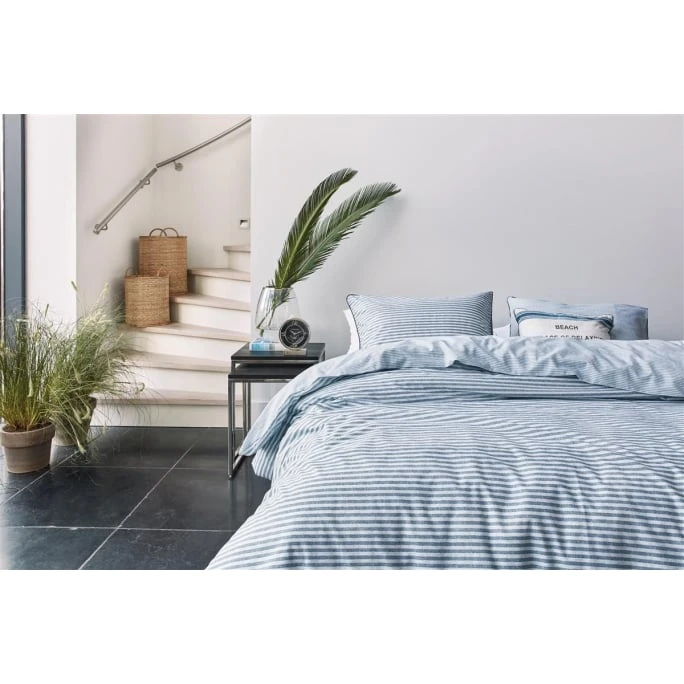 Riviera Maison Rivièra Maison Bande Stripe Bettwäsche-Set - 155x220 / 80x80 Cm - Blau 4 Riviera Maison Rivièra Maison Bande Stripe Bettwäsche-Set - 155x220 / 80x80 Cm - Blau – Bild 2