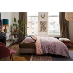 At Home All Lines Bettwäsche-Set - 155x220 / 80x80 Cm - Lila 7 At Home All Lines Bettwäsche-Set - 155x220 / 80x80 Cm - Lila -Moooi Shop unnamed file 684