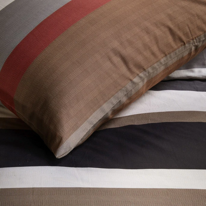 Damai Casa Bettwäsche-Set Aus Renforcé-Baumwolle - 135x200 / 80x80 Cm - Brown 5 Damai Casa Bettwäsche-Set Aus Renforcé-Baumwolle - 135x200 / 80x80 Cm - Brown – Bild 3