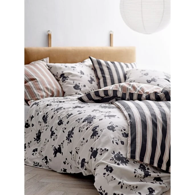 Södahl Nordic Bio Bettwäsche-Set Aus Baumwoll-Satin - 135x200 Cm / 80x80 Cm - Ash 6 Södahl Nordic Bio Bettwäsche-Set Aus Baumwoll-Satin - 135x200 Cm / 80x80 Cm - Ash – Bild 4